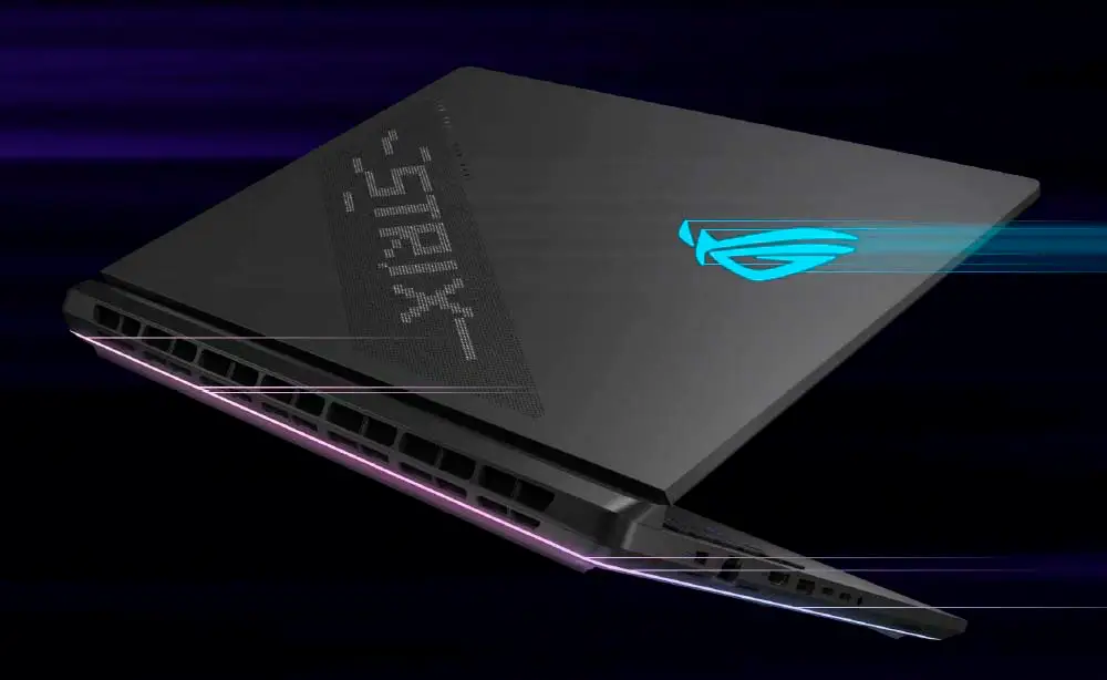 Notebook ROG Strix SCAR 18 Windows 11 Negro + Mochila + Mouse Vista inferior del Notebook ASUS U9 ARL HX con sistema de ventilación y acabados premium
