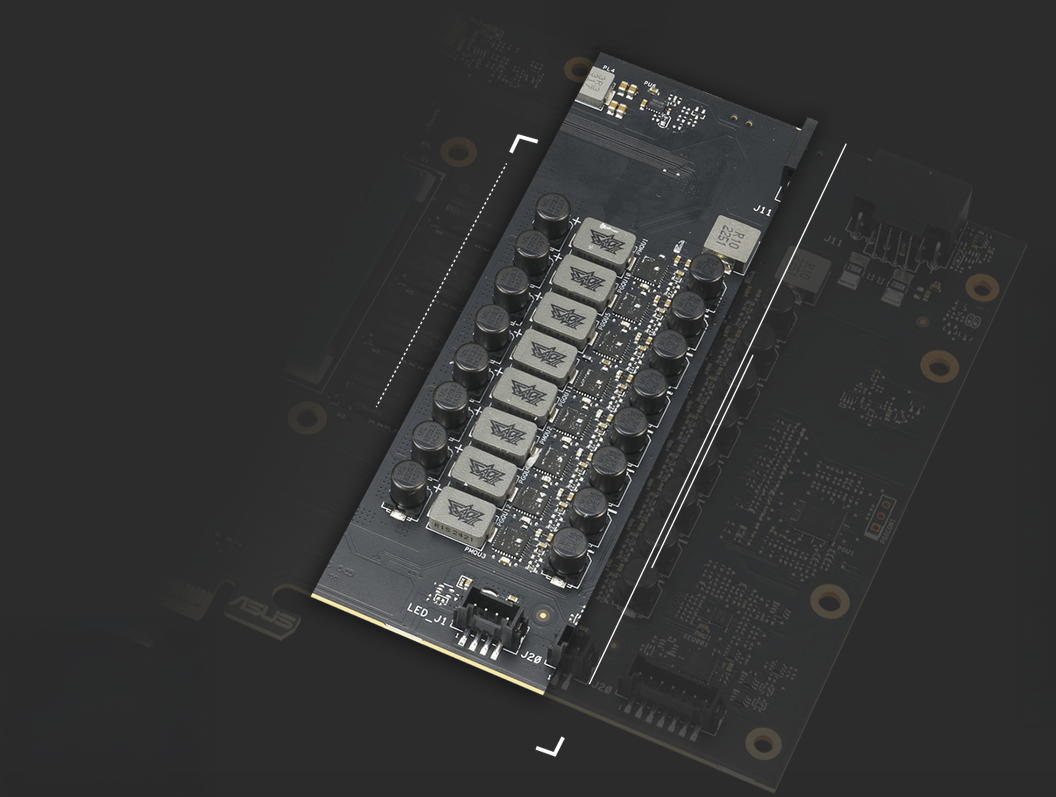 Backplate metálico con diseño ROG en la tarjeta gráfica ASUS RTX 5070 O16G Gaming